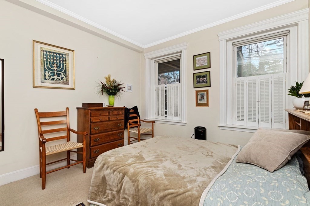 8 Strathmore Road, Unit 1 Brookline, MA 02445 - Photo 13 of 23