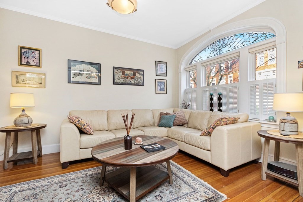 8 Strathmore Road, Unit 1 Brookline, MA 02445 - Photo 2 of 23