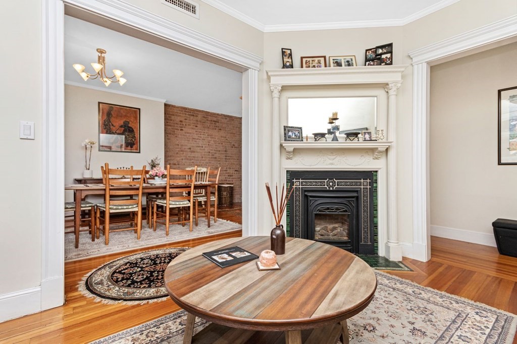8 Strathmore Road, Unit 1 Brookline, MA 02445 - Photo 3 of 23