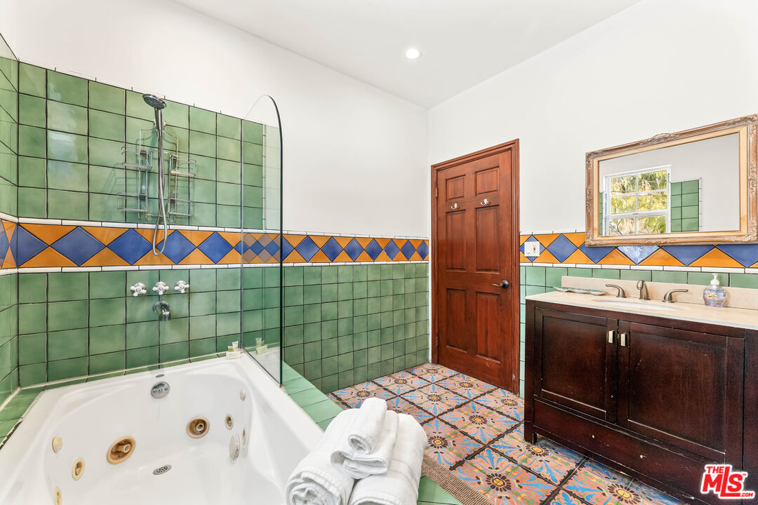 12109 Maxwellton Road Studio City, CA 91604 - Photo 42 of 75