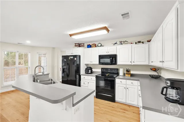 $460,000 | 195 Egrets Way Lane, Richmond Hill, GA 31324