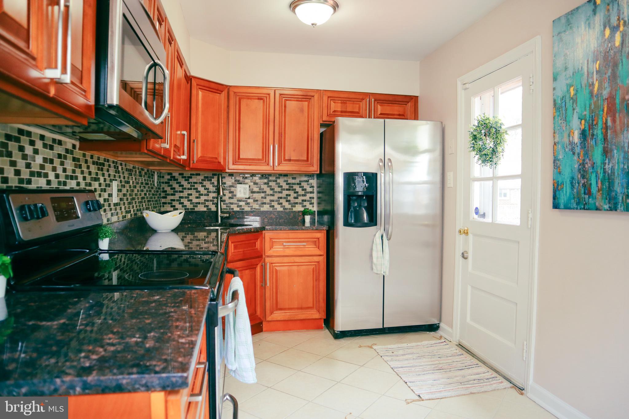 3517 Everton Street Silver Spring, MD 20906 - Photo 6 of 22 Kithcen