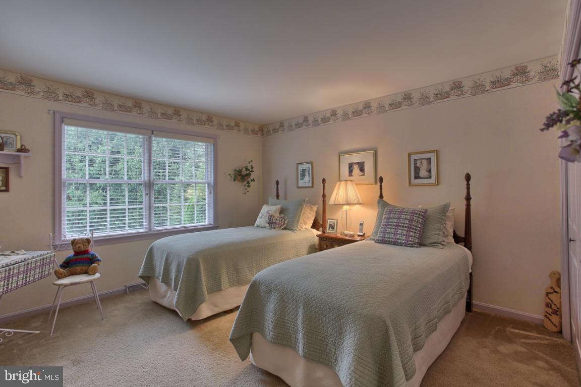 226 Farmstead Lane Lititz, PA 17543 - Photo 38 of 44 Gallery Image 38