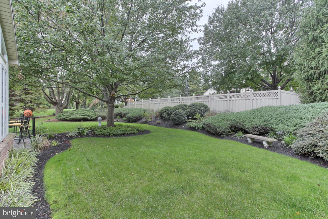 226 Farmstead Lane Lititz, PA 17543 - Photo 4 of 44 Gallery Image 4