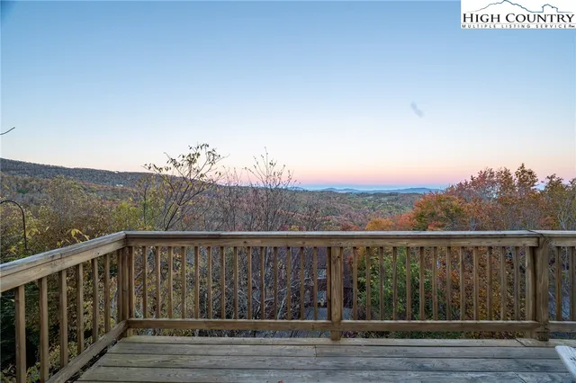 $799,900 | 309 Pinnacle Ridge Road, Beech Mountain, NC 28604