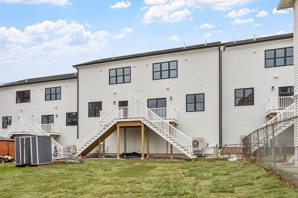 10 Windsor Street, Unit A Worcester, MA 01605 - Photo 34 of 38