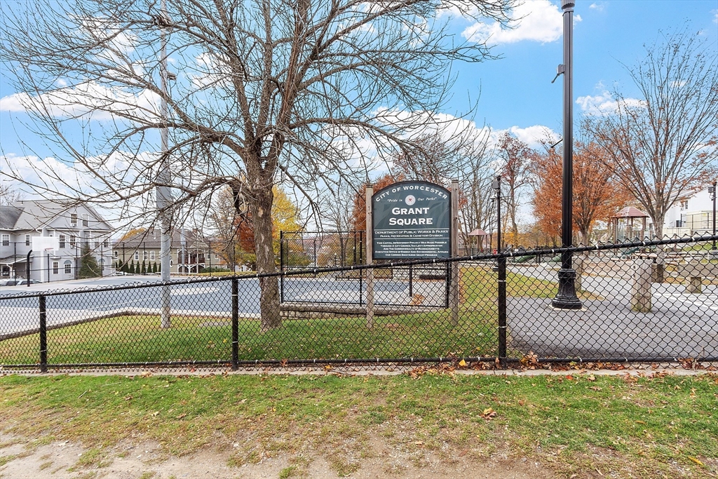 10 Windsor Street, Unit A Worcester, MA 01605 - Photo 37 of 38