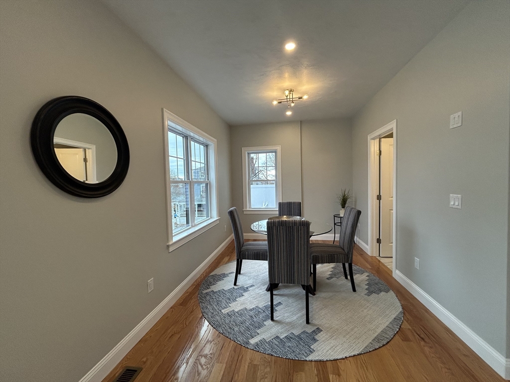 10 Windsor Street, Unit A Worcester, MA 01605 - Photo 4 of 38