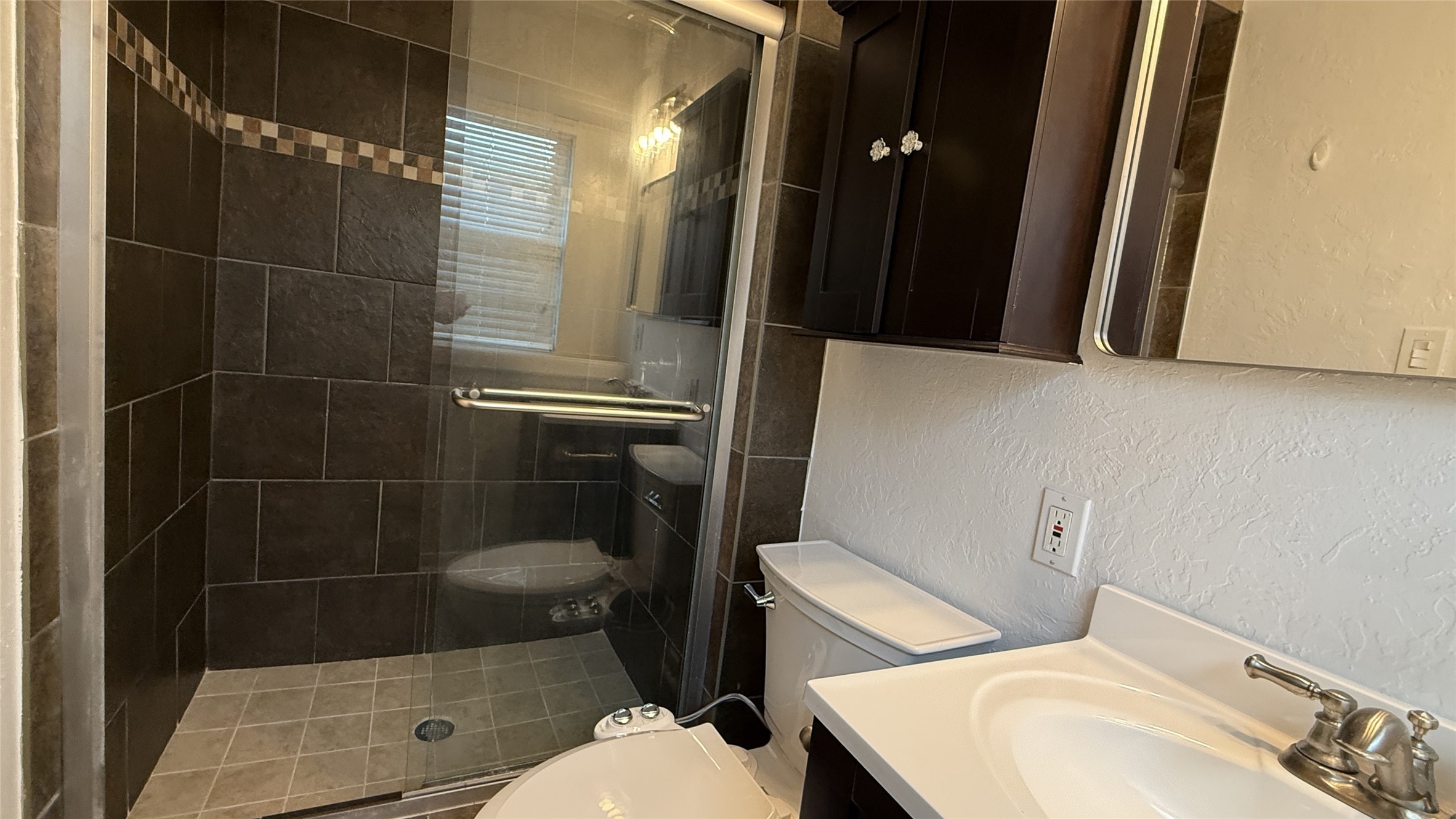6007 Dryad Drive Houston, TX 77035 - Photo 11 of 22