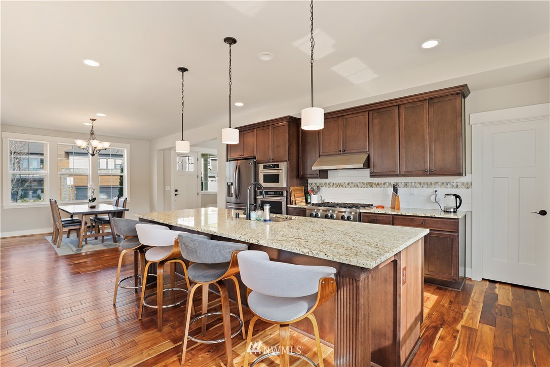 15923 99th Place Northeast Bothell, WA 98011 - Photo 9 of 40 Gallery Image 9