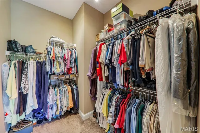 $357,500 | 23250 Eagle Court, Jerseyville, IL 62052