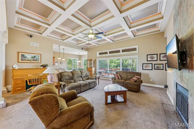 $357,500 | 23250 Eagle Court, Jerseyville, IL 62052