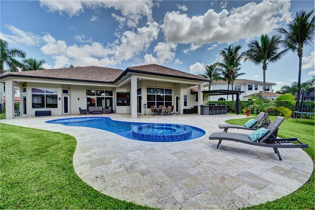 12440 North Stonebrook Circle Davie, FL 33330 - Photo 64 of 99 Photo 64