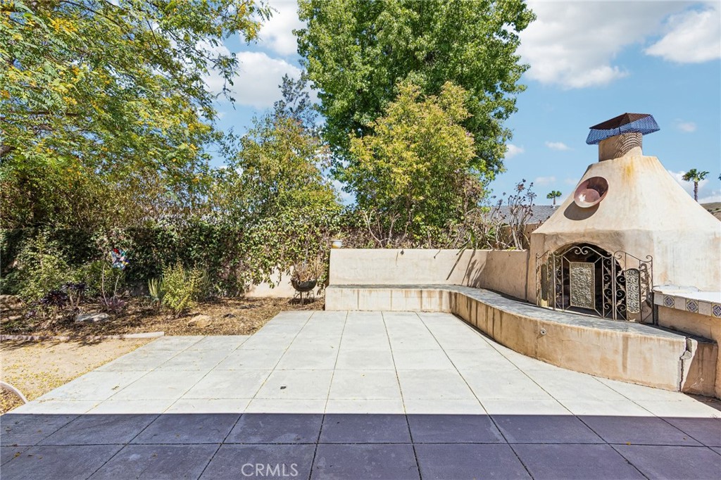 42 Kanan Road Oak Park, CA 91377 - Photo 60 of 69 Gallery Image 60