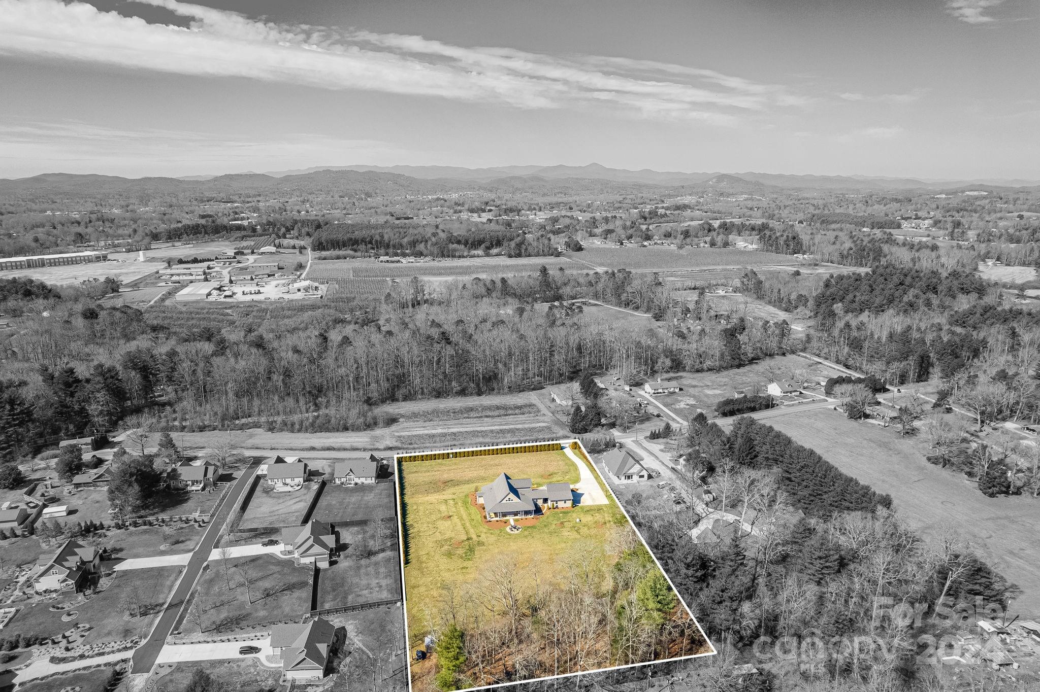 347 Ballenger Road Flat Rock, NC 28731 - Photo 47 of 48 Gallery Image 47