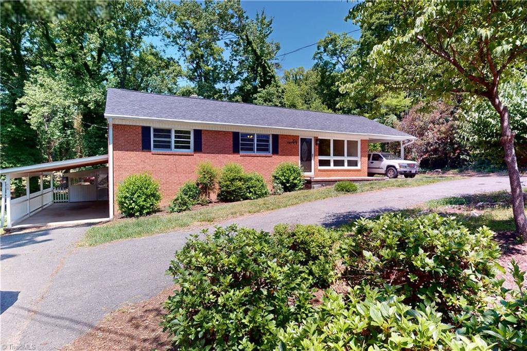 204 Forest Hill Road Mount Airy, NC 27030 - Photo 46 of 47
