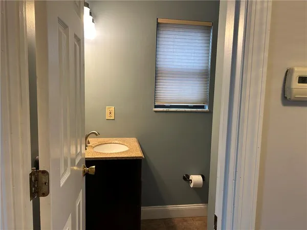 $2,600 | 3439 Penn Avenue, Pittsburgh, PA 15201