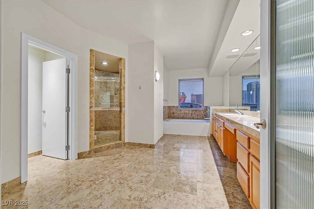 360 East Desert Inn Road, Unit 602 Las Vegas, NV 89109 - Photo 26 of 42