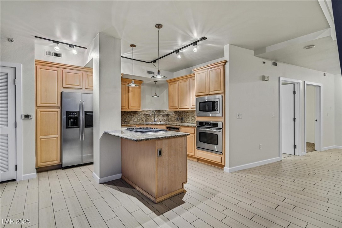 360 East Desert Inn Road, Unit 602 Las Vegas, NV 89109 - Photo 8 of 42