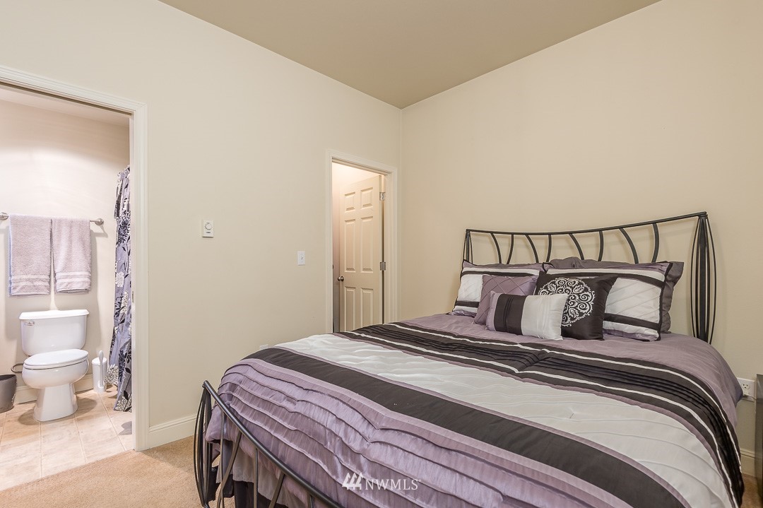 4755 Morris Avenue South, Unit Q101 Renton, WA 98055 - Photo 9 of 12 Gallery Image 9
