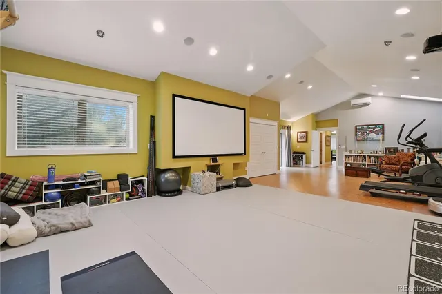 $3,500 | 514 East Bijou Street, Colorado Springs, CO 80903