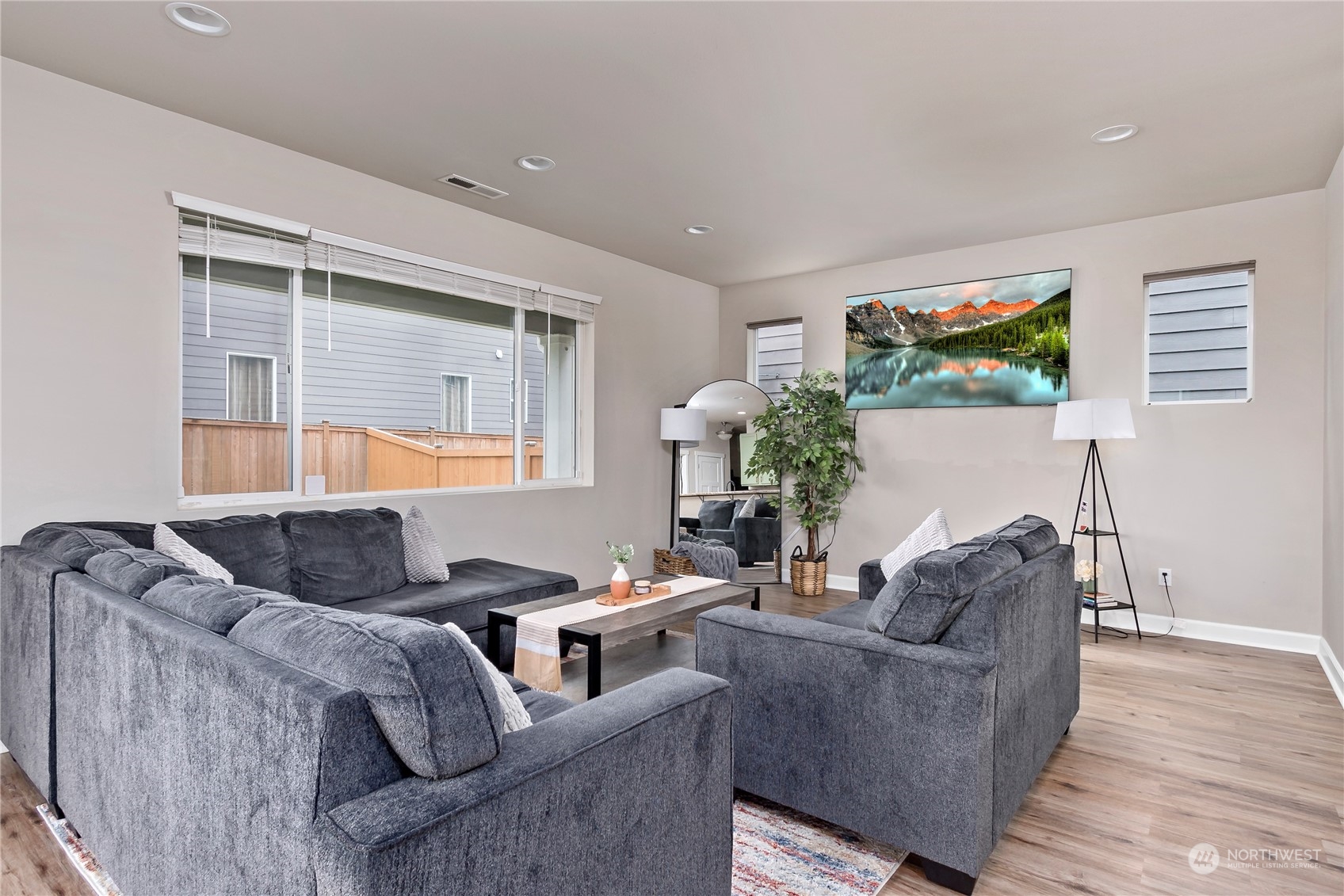 729 Panorama Ridge Mount Vernon, WA 98273 - Photo 12 of 34 Gallery Image 12