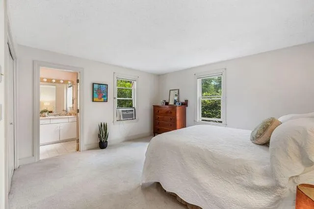 $499,000 | 16 Oakwood Lane, Unit 16, Kennebunk, ME 04043