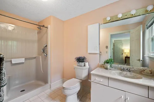 $499,000 | 16 Oakwood Lane, Unit 16, Kennebunk, ME 04043