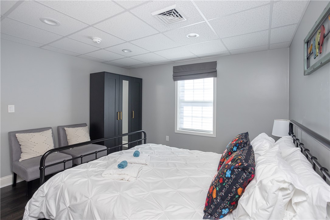 1 Bay Street Bristol, RI 02809 - Photo 28 of 47