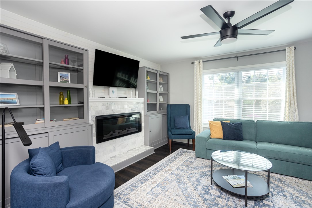 1 Bay Street Bristol, RI 02809 - Photo 6 of 47