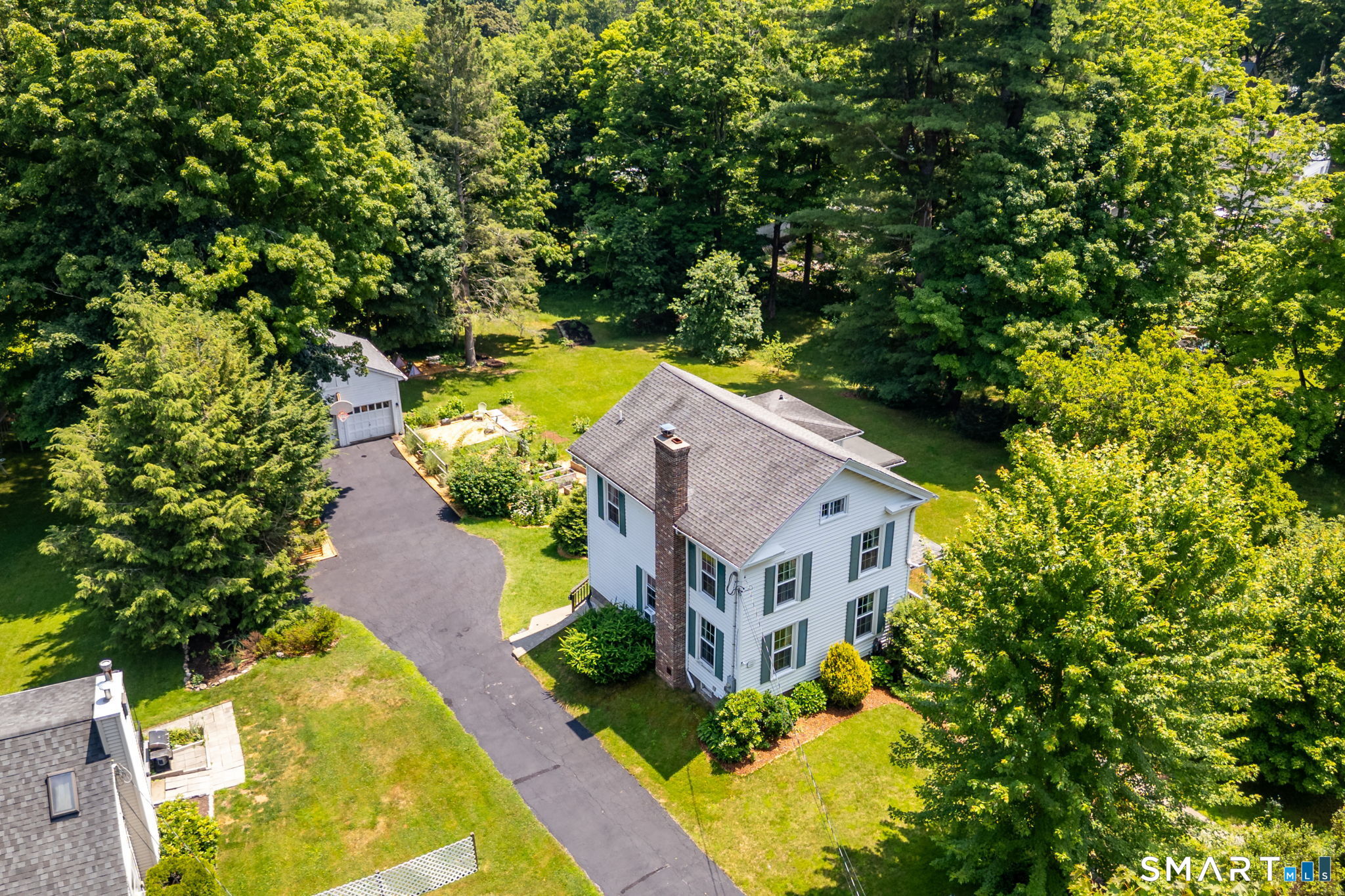 12 Woolson Street Watertown, CT 06795 - Photo 3 of 40