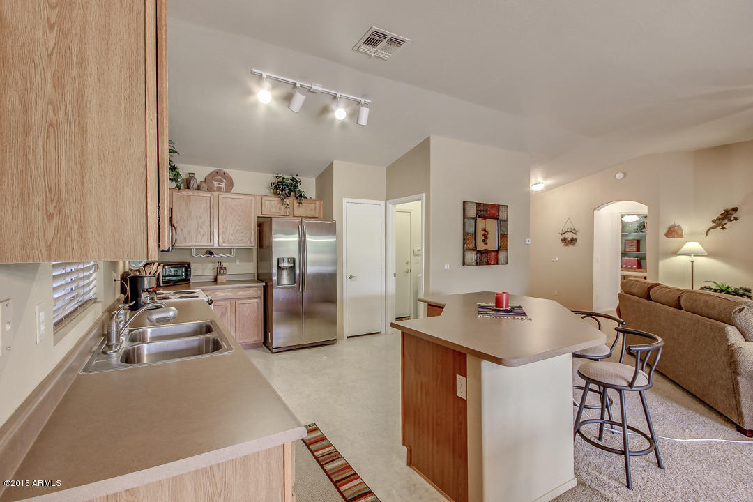 16649 North 19th Street Phoenix, AZ 85022 - Photo 8 of 27 19th-14