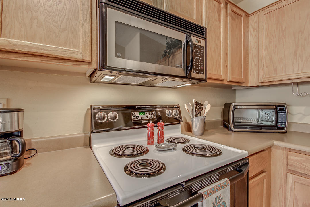 16649 North 19th Street Phoenix, AZ 85022 - Photo 9 of 27 19th-13