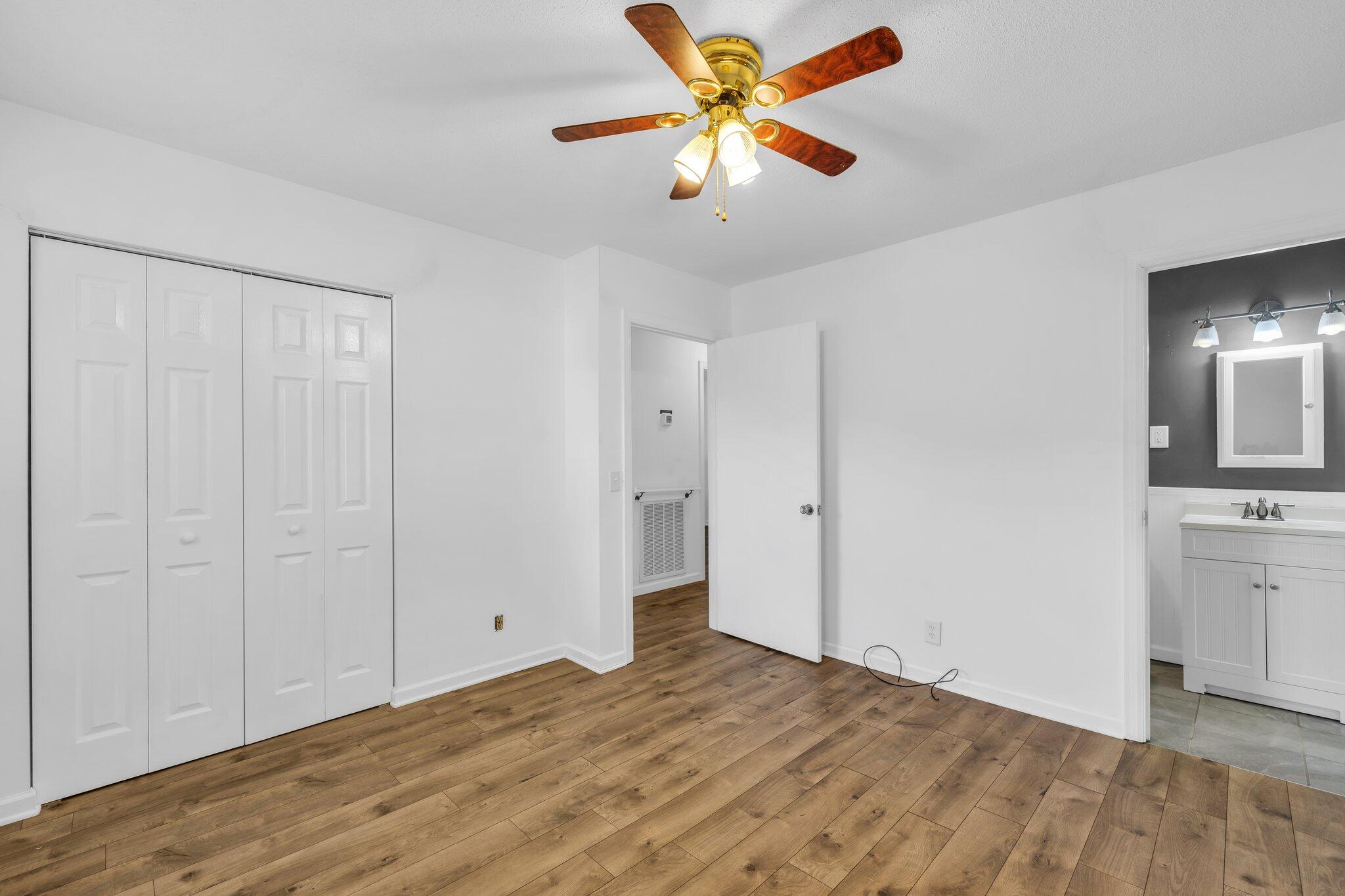 7809 Hale Road Hixson, TN 37343 - Photo 19 of 25 large-018f3b05-60ca-70c7-825e-3c807003f6