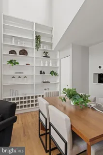 $575,000 | 1903 Spruce Street, Unit 3E, Philadelphia, PA 19103