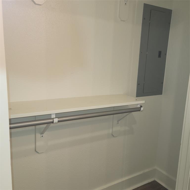410 Southwest 3rd Street Kerens, TX 75144 - Photo 10 of 21
