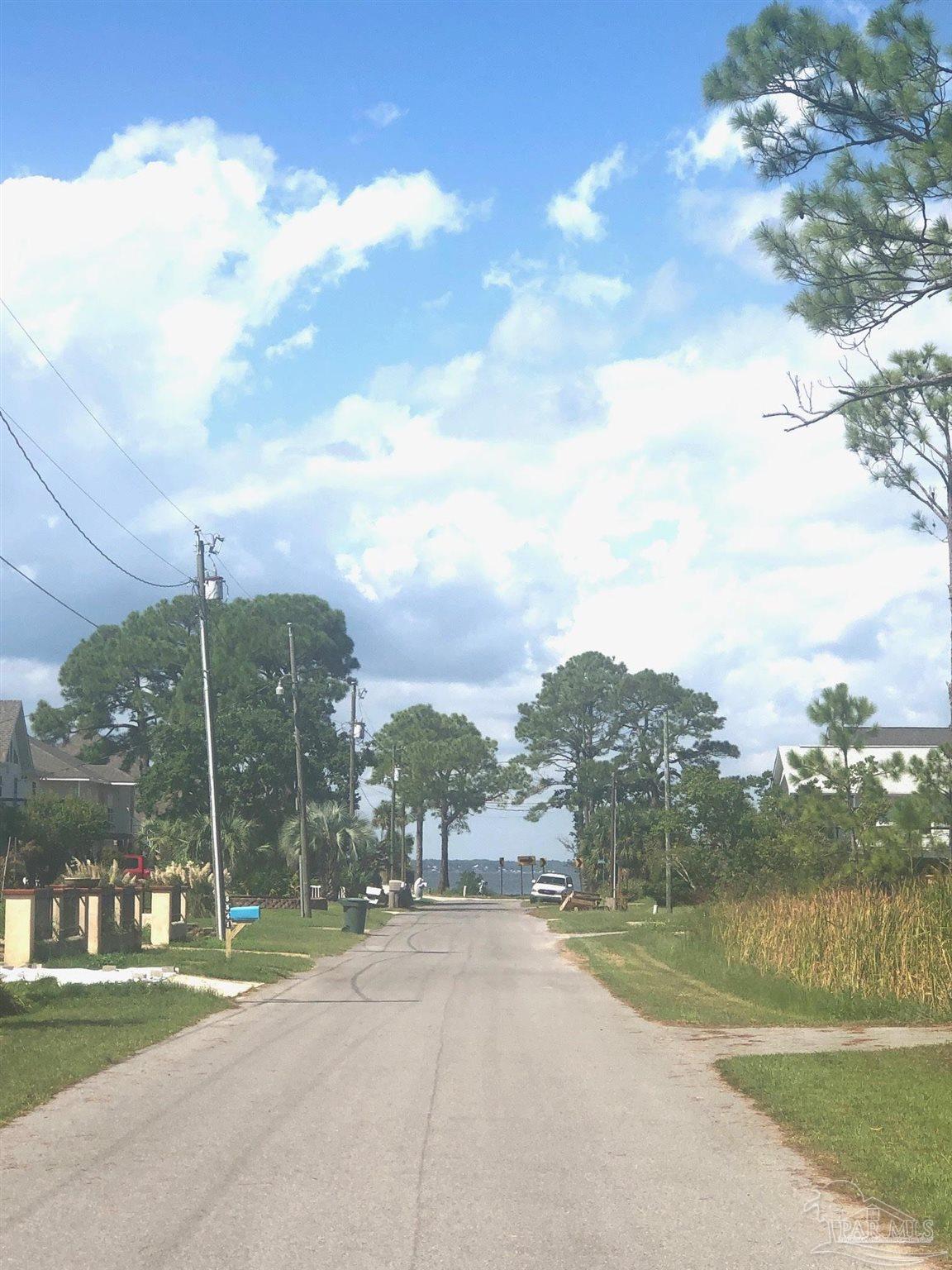 5500 Bob O Link Road Pensacola, FL 32507 - Photo 3 of 6