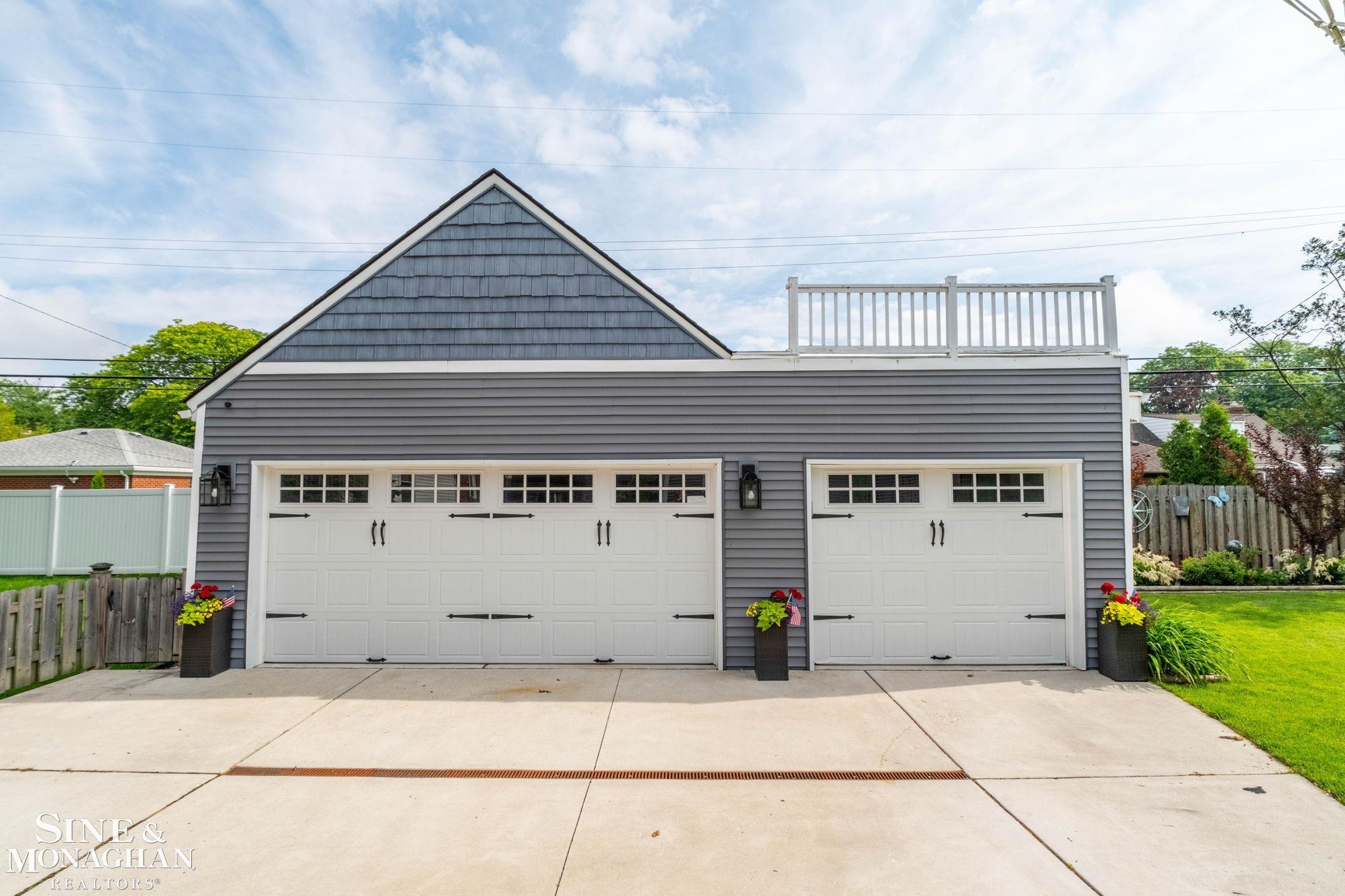 580 Hampton Road Grosse Pointe Woods, MI 48236 - Photo 65 of 77