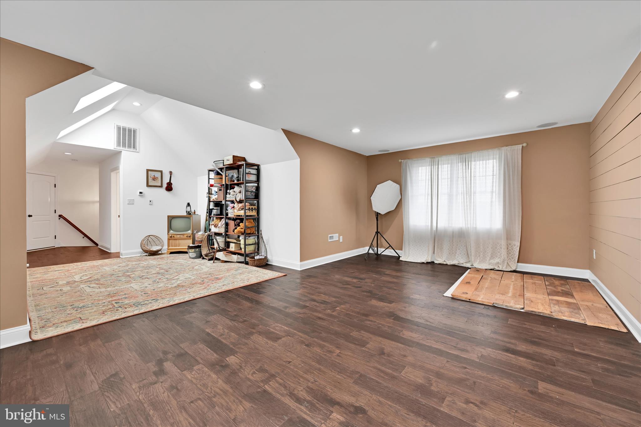 410 Walnuttown Road Fleetwood, PA 19522 - Photo 47 of 60 Family Area