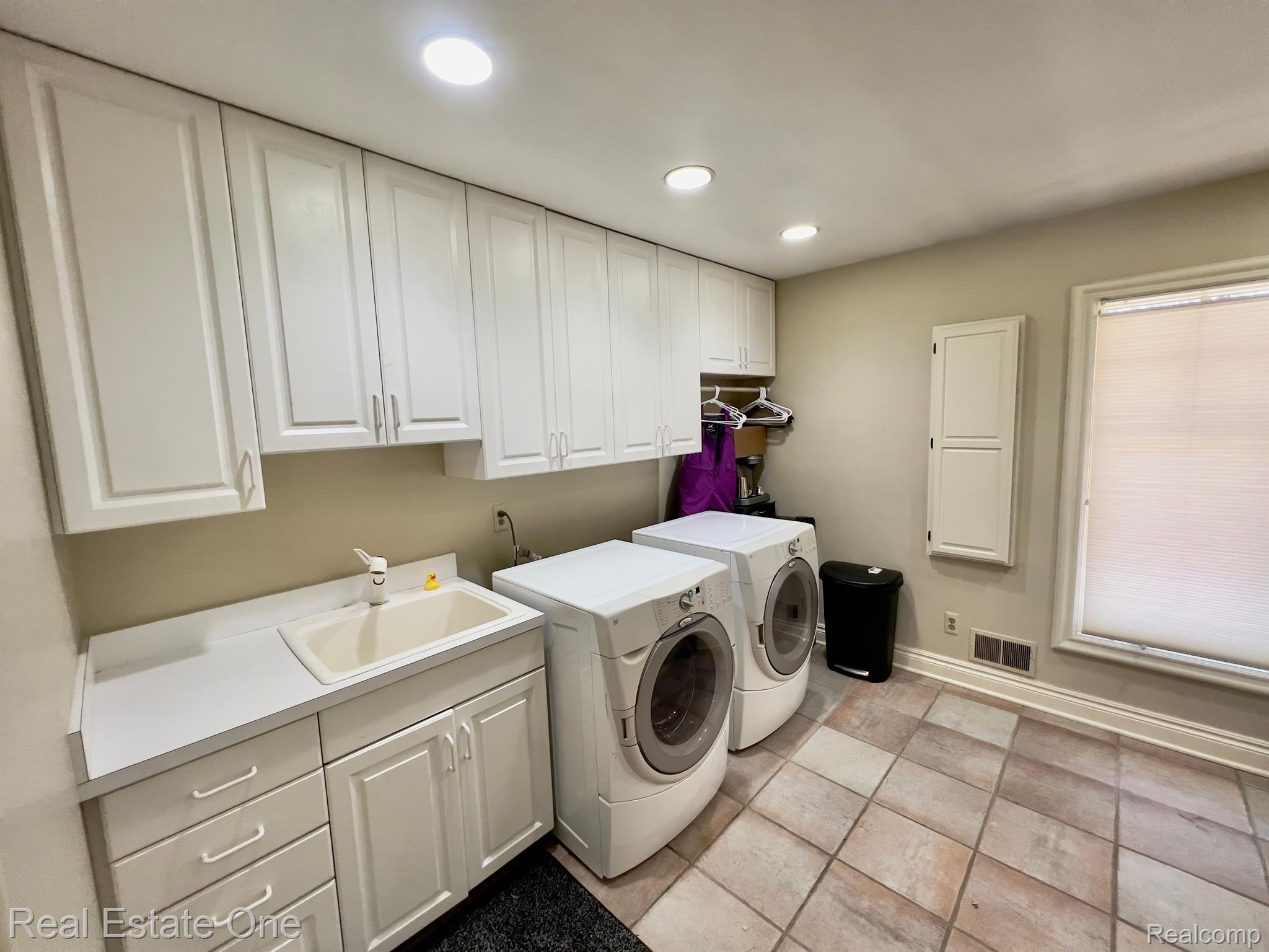 1660 North Livernois Road Rochester, MI 48306 - Photo 20 of 66 Gallery Image 20
