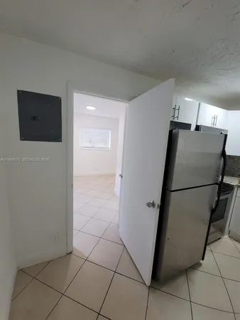 $1,200 | 2910 Northwest 6th Court, Unit 2, Pompano Beach, FL 33069