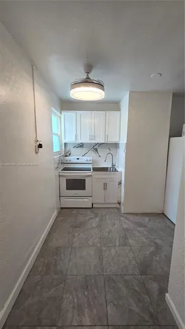 $1,400 | 9680 Northwest 19th Place, Sunrise, FL 33322