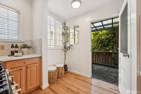 $928,000 | 180 Ocean Avenue, San Francisco, CA 94112