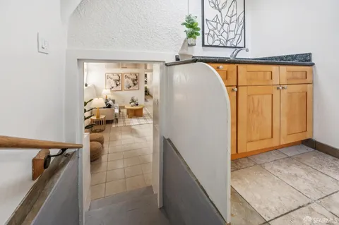 $928,000 | 180 Ocean Avenue, San Francisco, CA 94112