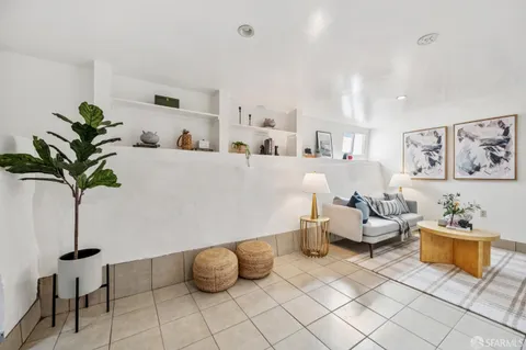 $928,000 | 180 Ocean Avenue, San Francisco, CA 94112