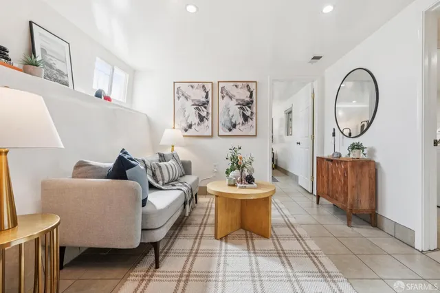$928,000 | 180 Ocean Avenue, San Francisco, CA 94112