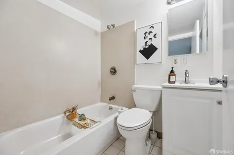 $928,000 | 180 Ocean Avenue, San Francisco, CA 94112