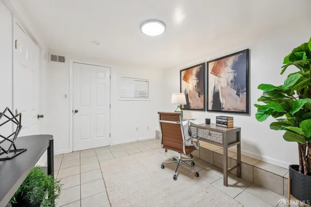 $928,000 | 180 Ocean Avenue, San Francisco, CA 94112