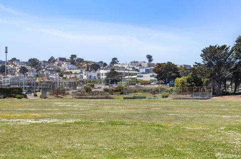 $928,000 | 180 Ocean Avenue, San Francisco, CA 94112