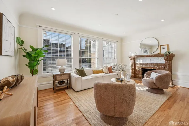 $928,000 | 180 Ocean Avenue, San Francisco, CA 94112